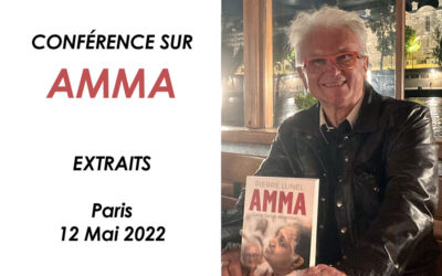 Conférence pour raconter Amma, sur la péniche Le Calife à Paris.